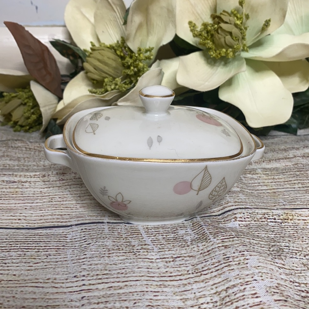 . Vintage K&A Krautheim White Sugar Bowl - Leaf Pattern Porcelain Dish